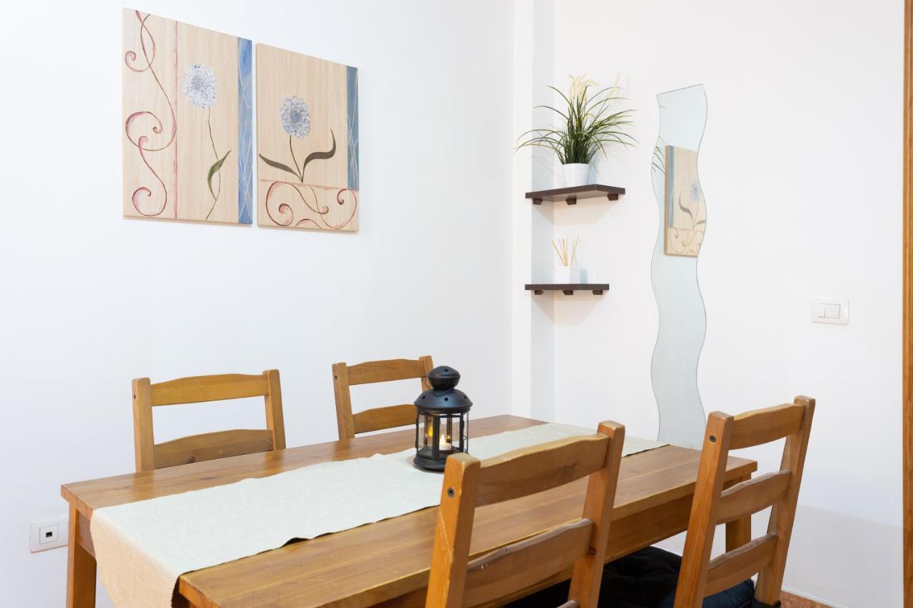 Apartamentos Ohana - Edificio Tonillo لوس كريستيانوس المظهر الخارجي الصورة