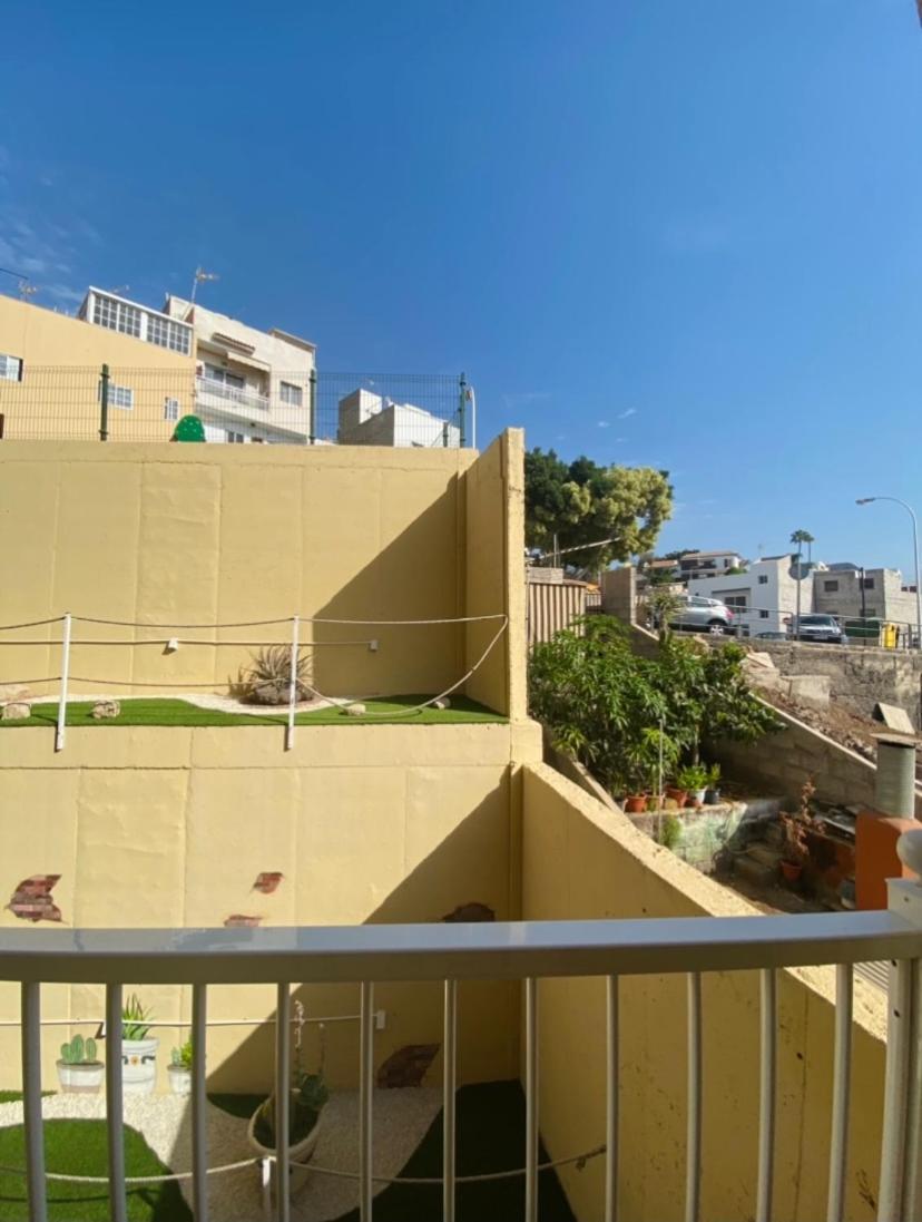 Apartamentos Ohana - Edificio Tonillo لوس كريستيانوس الغرفة الصورة